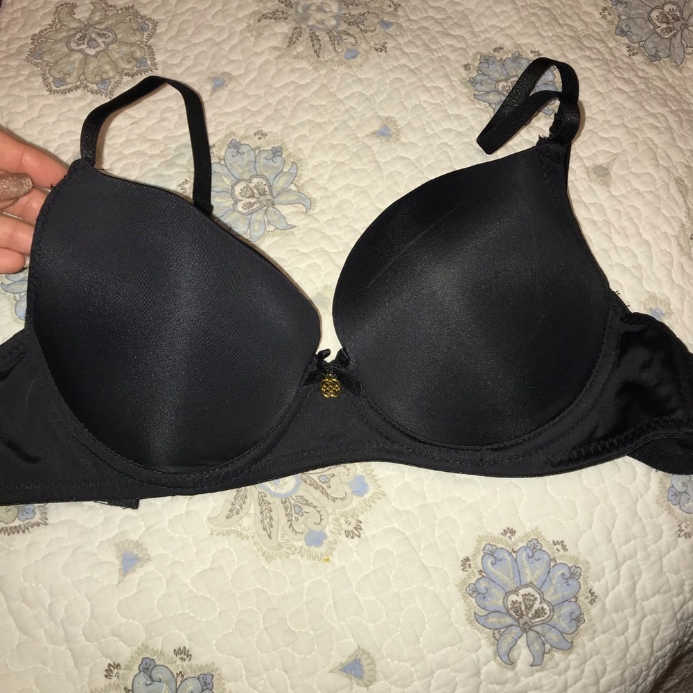 NWOT DAISY FUENTES SEXY BLACK BRA
